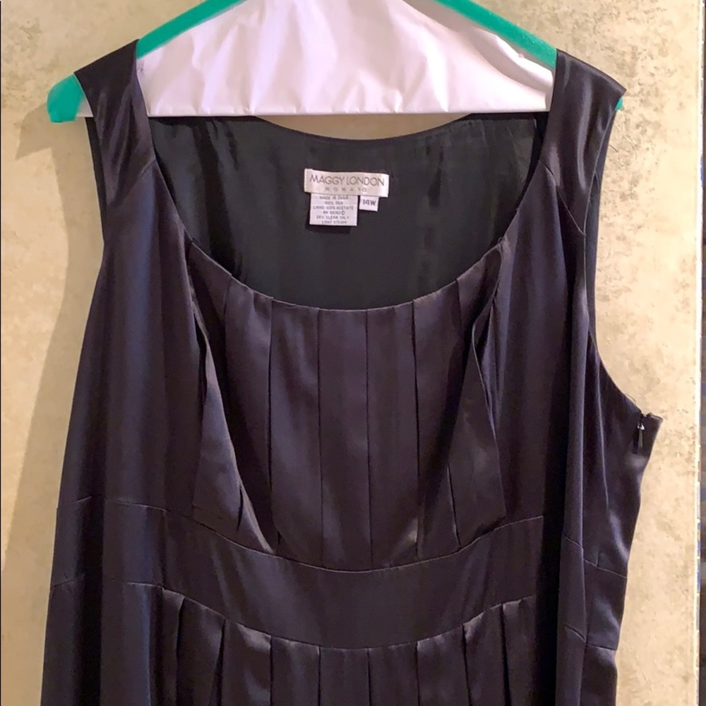 Maggie London 100% silk black cocktail dress. 14W